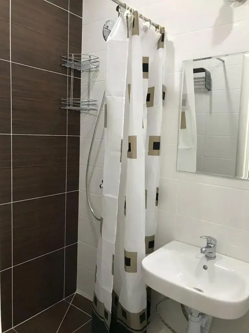 Апартаменты Маленькая студия с большим панорамным окном