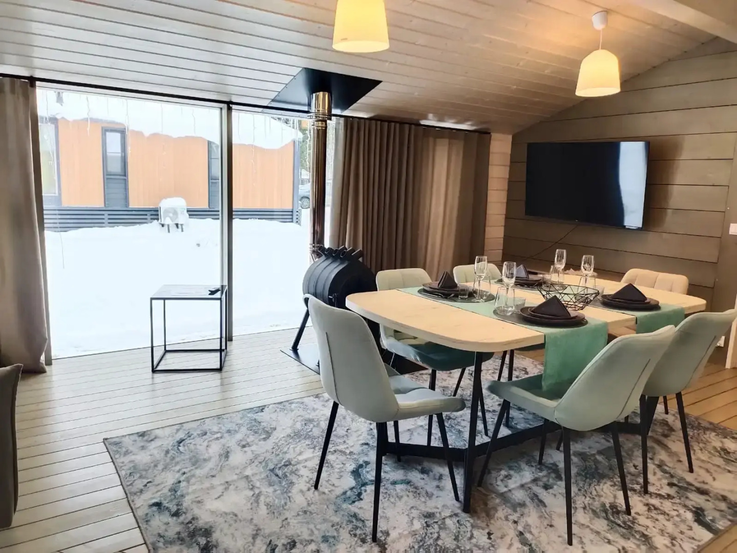 Гостевой дом Garnet Holiday. МИР