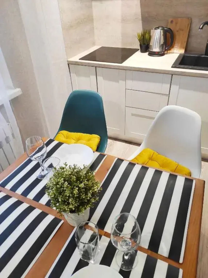 Апартаменты Домик в деревне