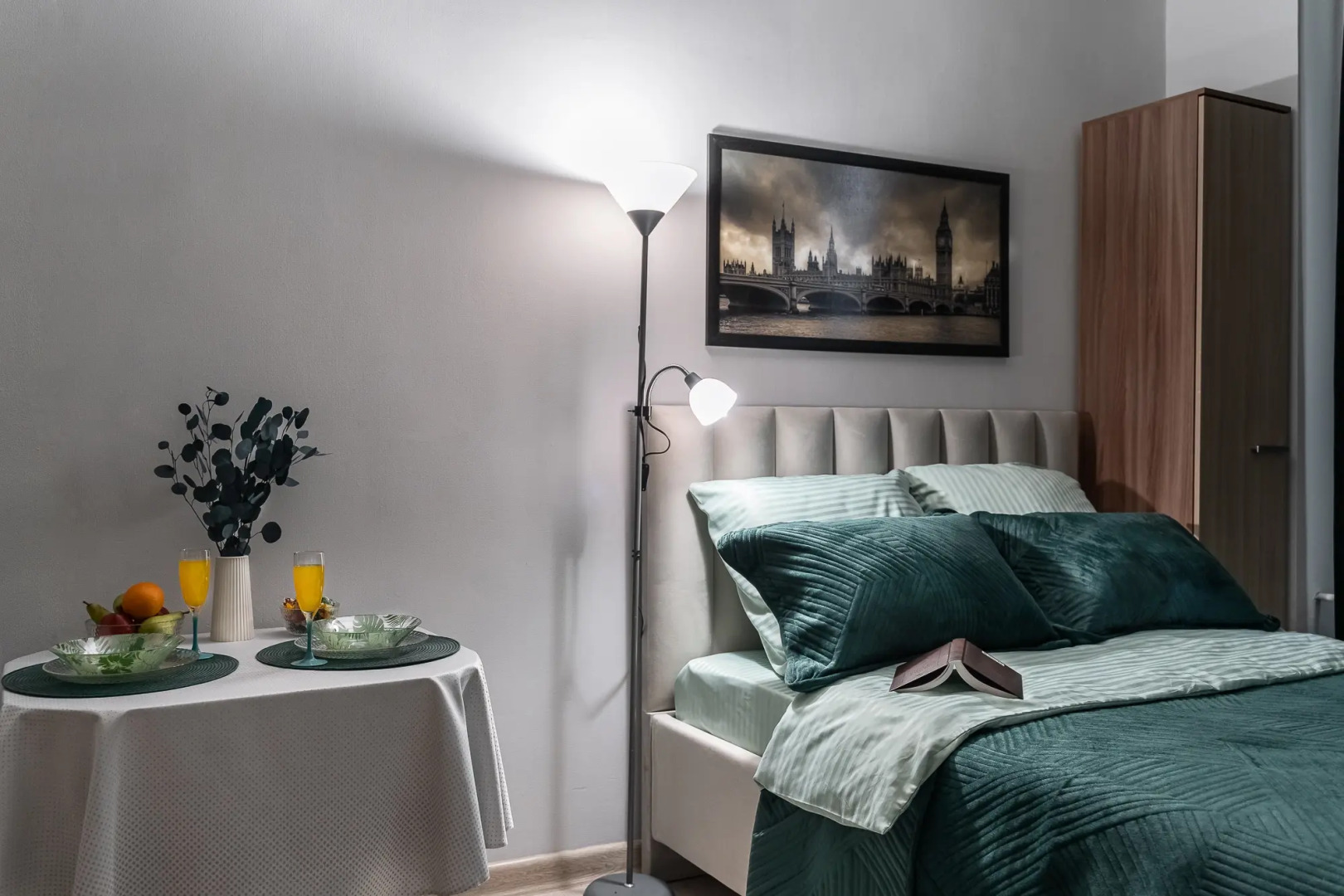 Апартаменты Emerald apart