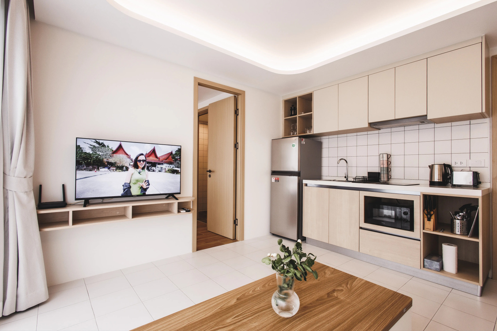 Квартира дизайнерская двухкомнатная рядом с Камалой бассейн фитнес и шаттл