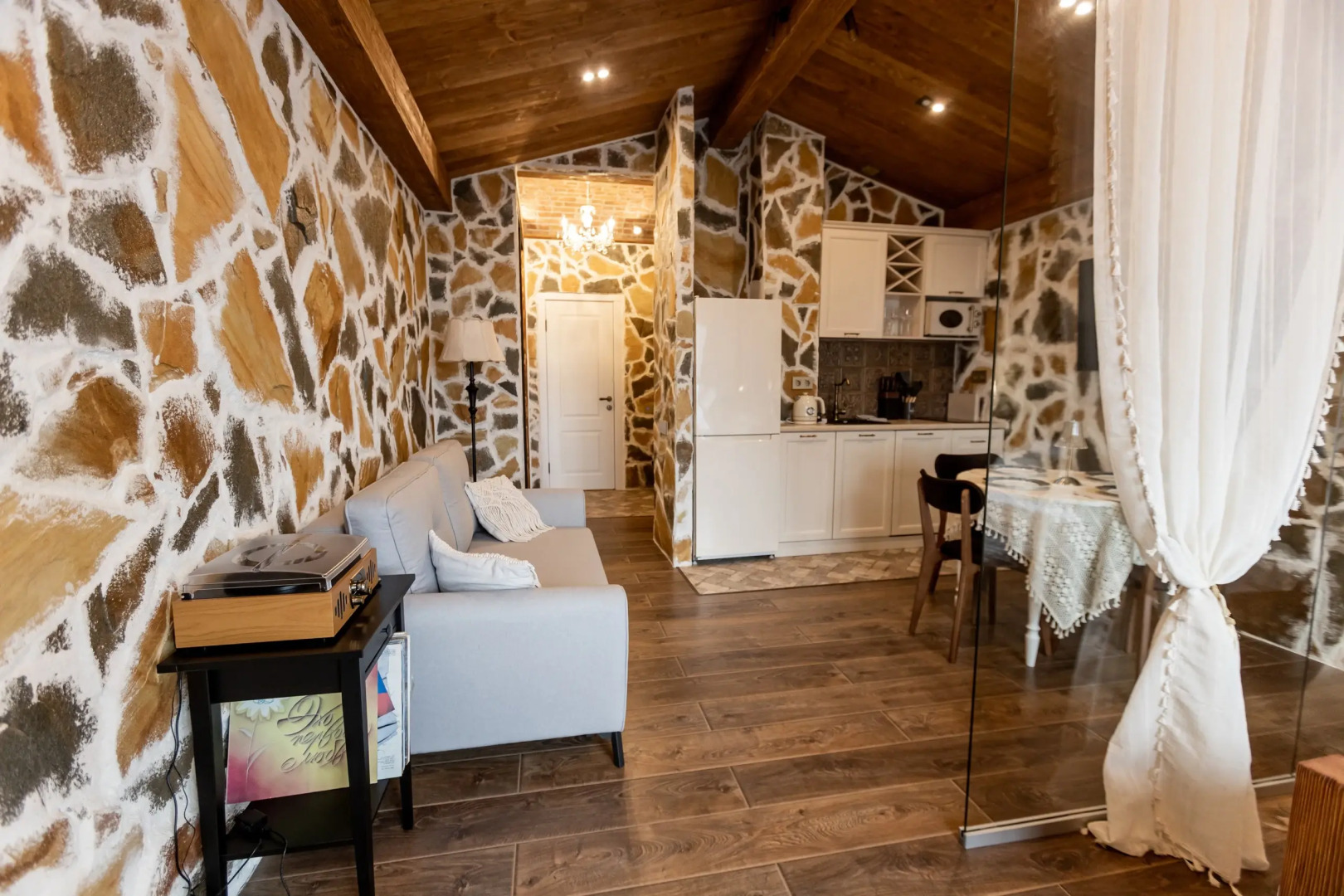 Апартаменты Атмосфера Шале с Видом на весь Город