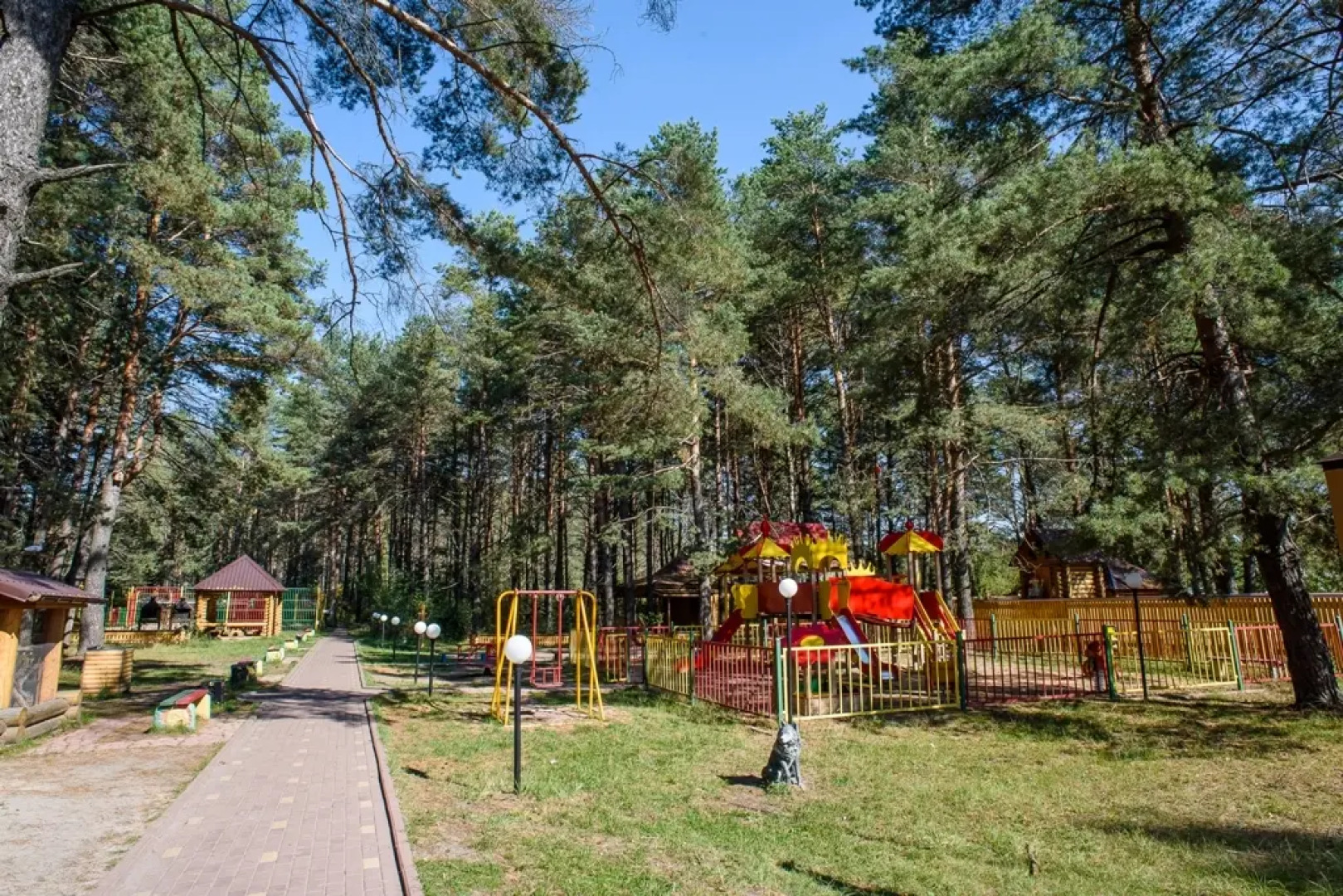 Клуб-Отель Раздолье