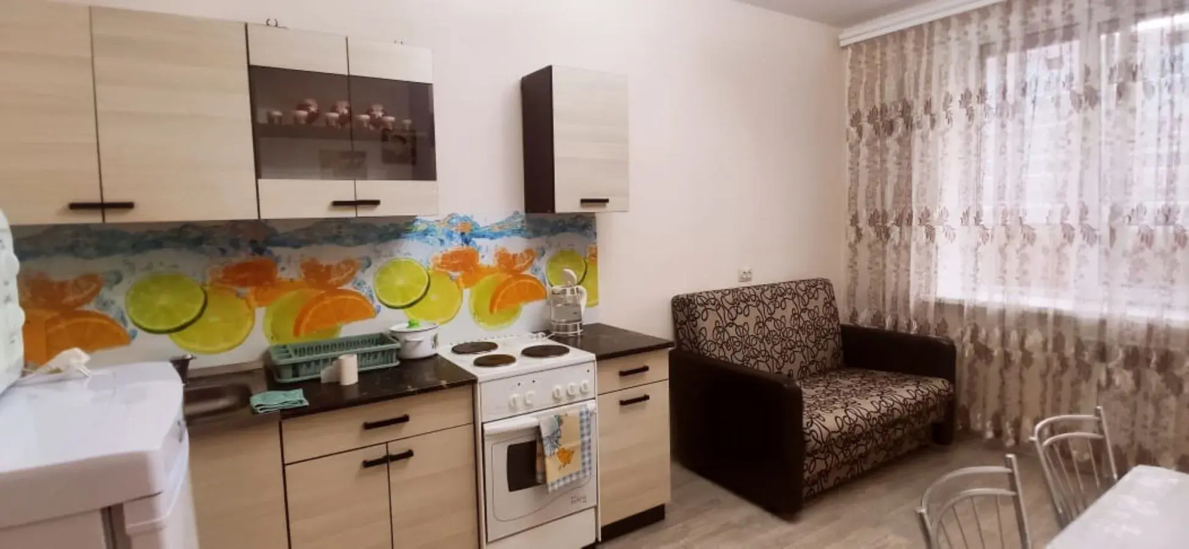 Апартаменты 2-х комнатные на Юности 3