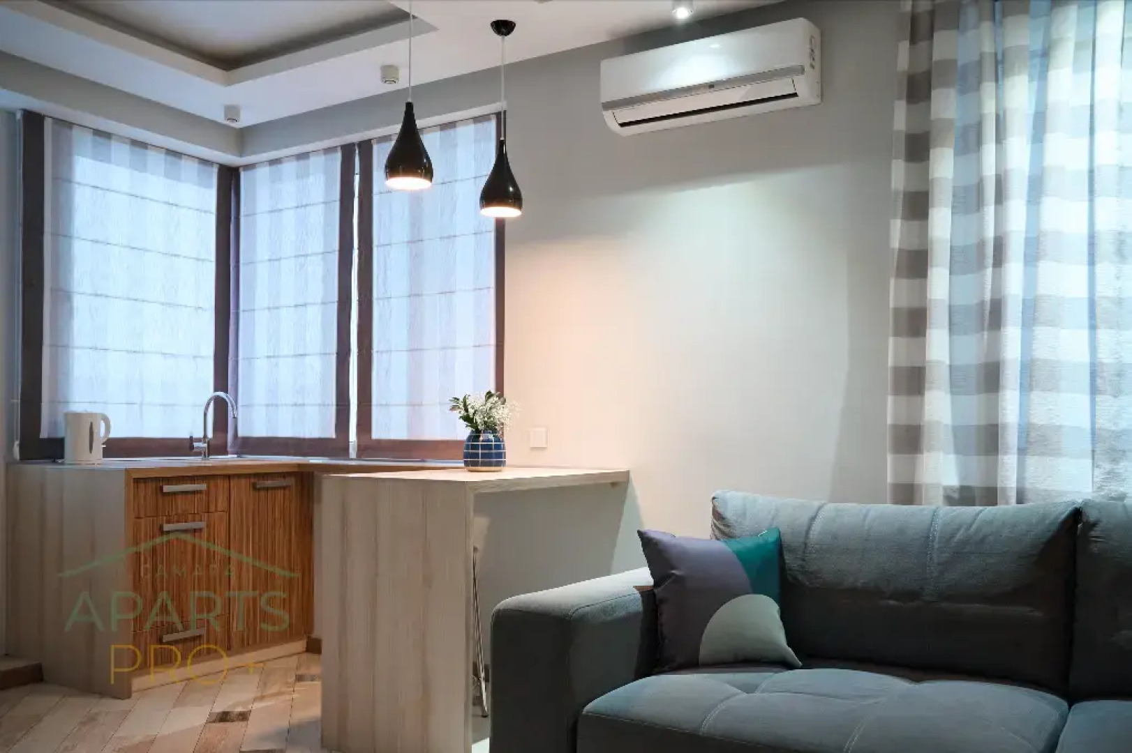 Квартира Aparts Pro Стильная студия у Волги в ЖК Бриг на 7 этаже