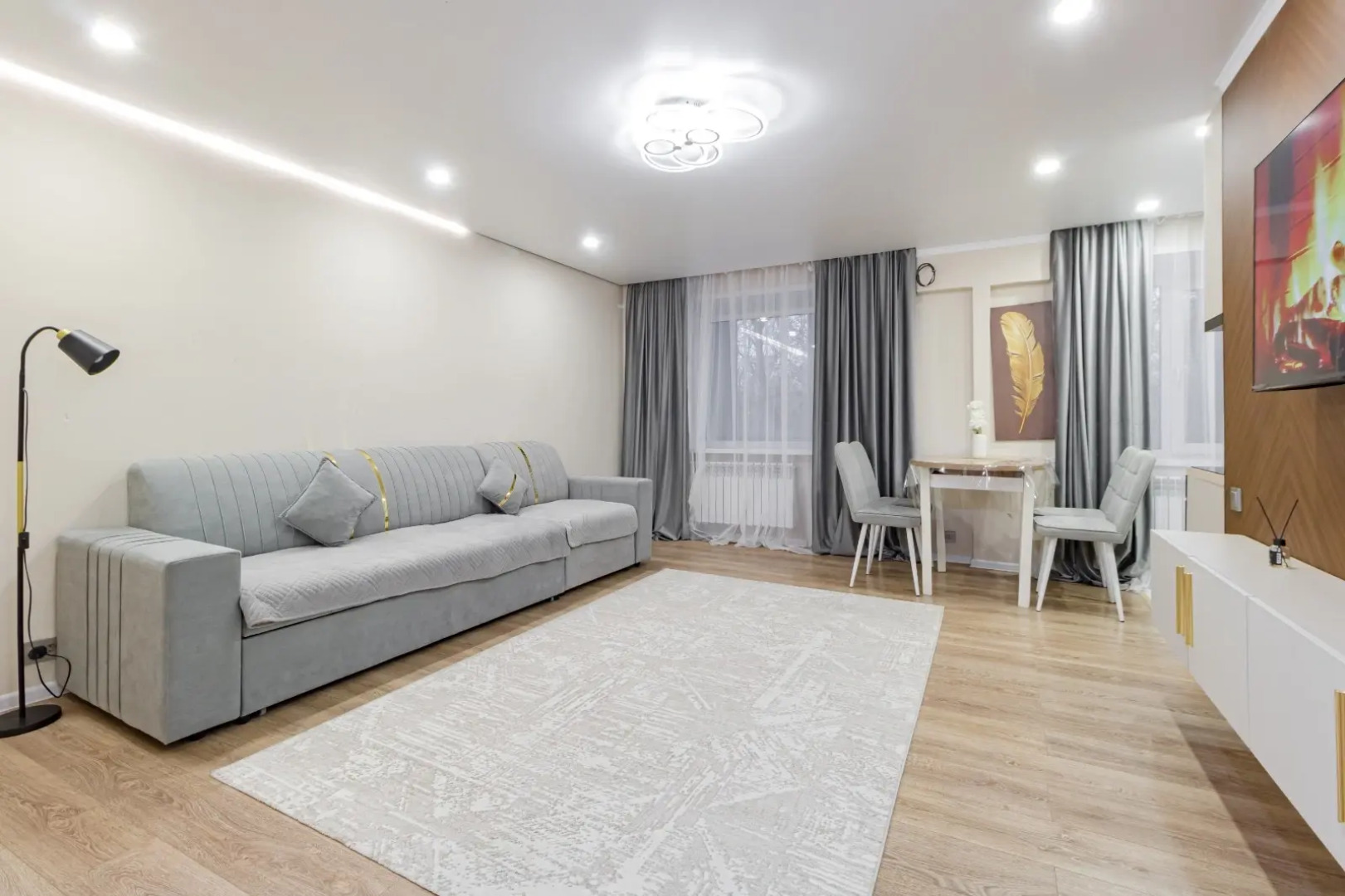 Квартира двухкомнатная современным ремонтом