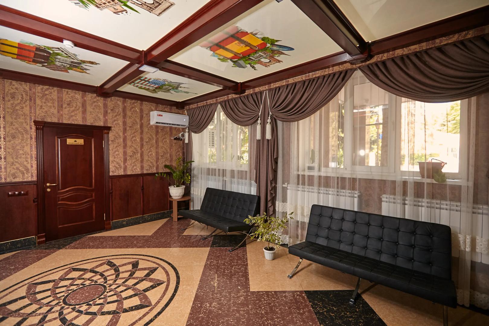 Отель Турист