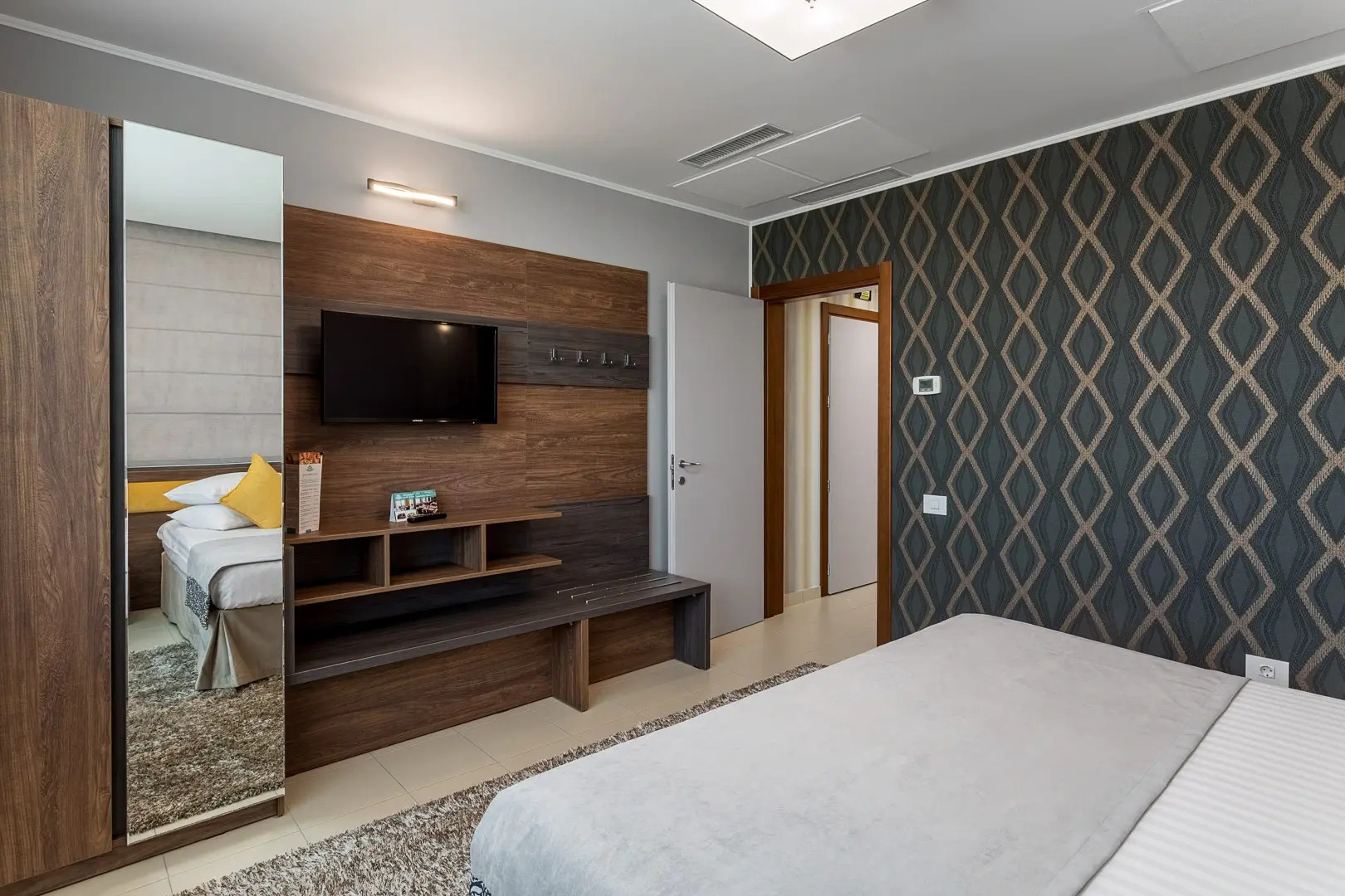 Отель Splendid Conference and Spa Hotel - Adults Only