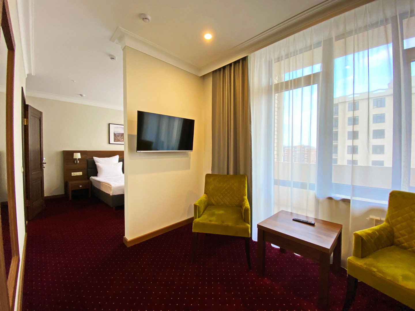 Отель Монто