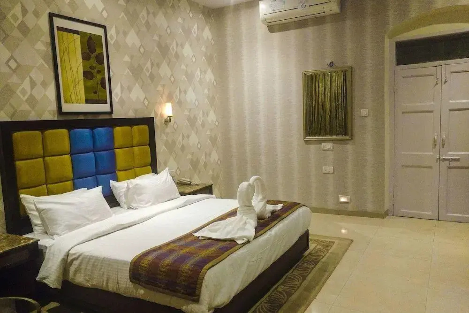 Отель The Byke Brightland Matharean