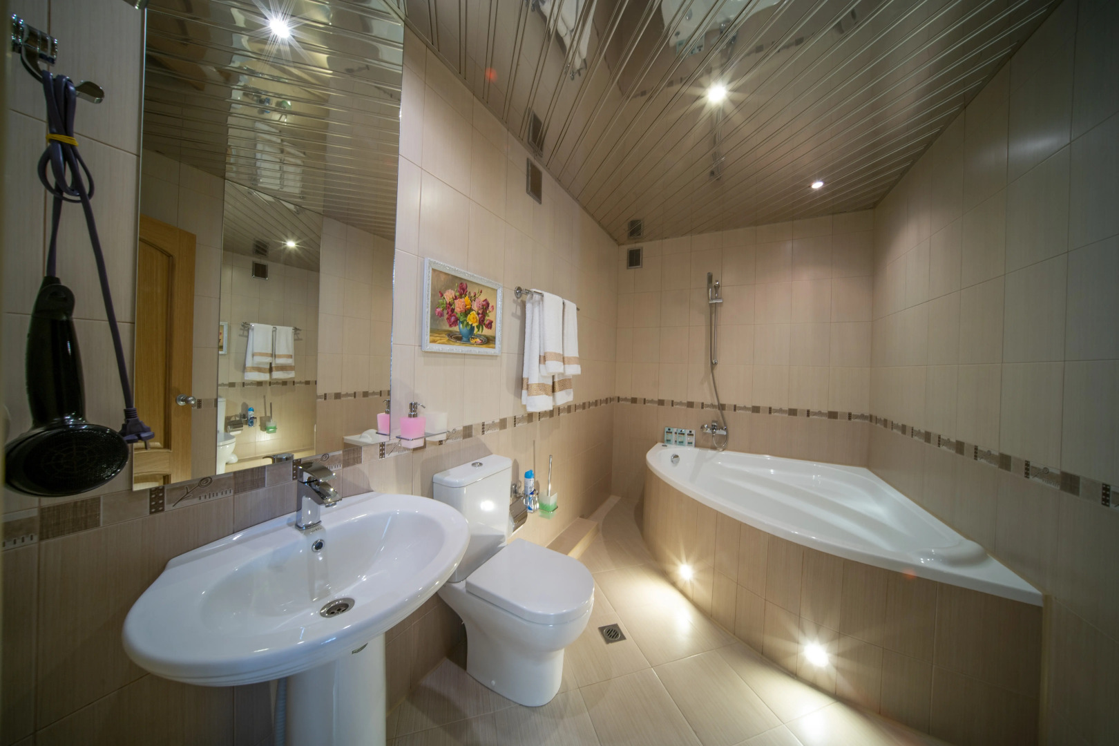 Гостиница Строитель