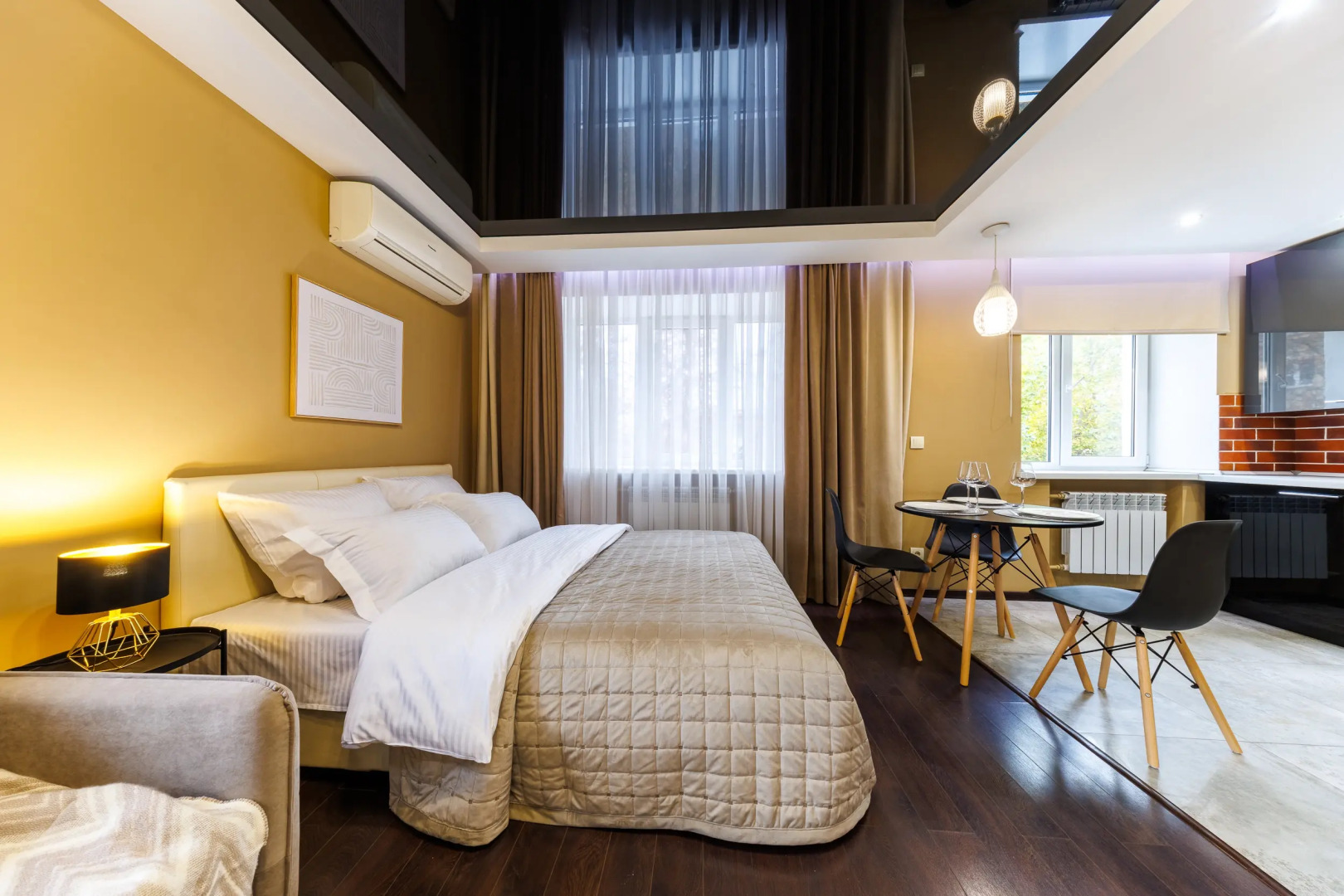 Квартира на Свободы 60