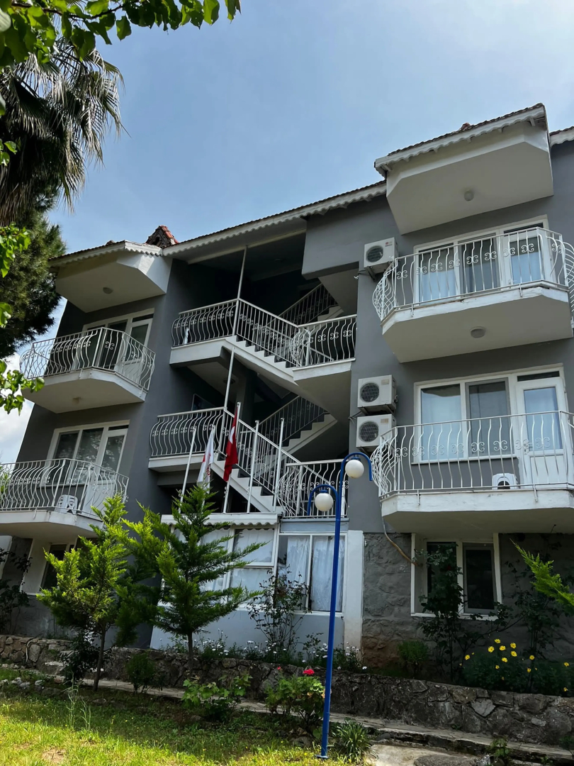 New Golden Gate Hotel