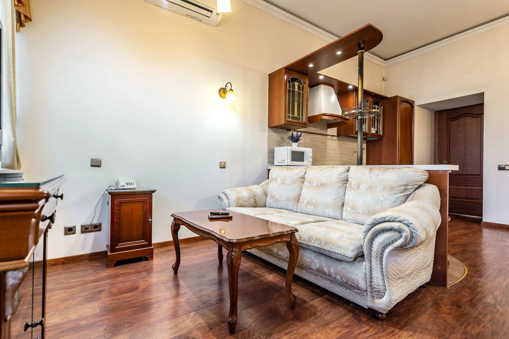 Апартаменты Времена года