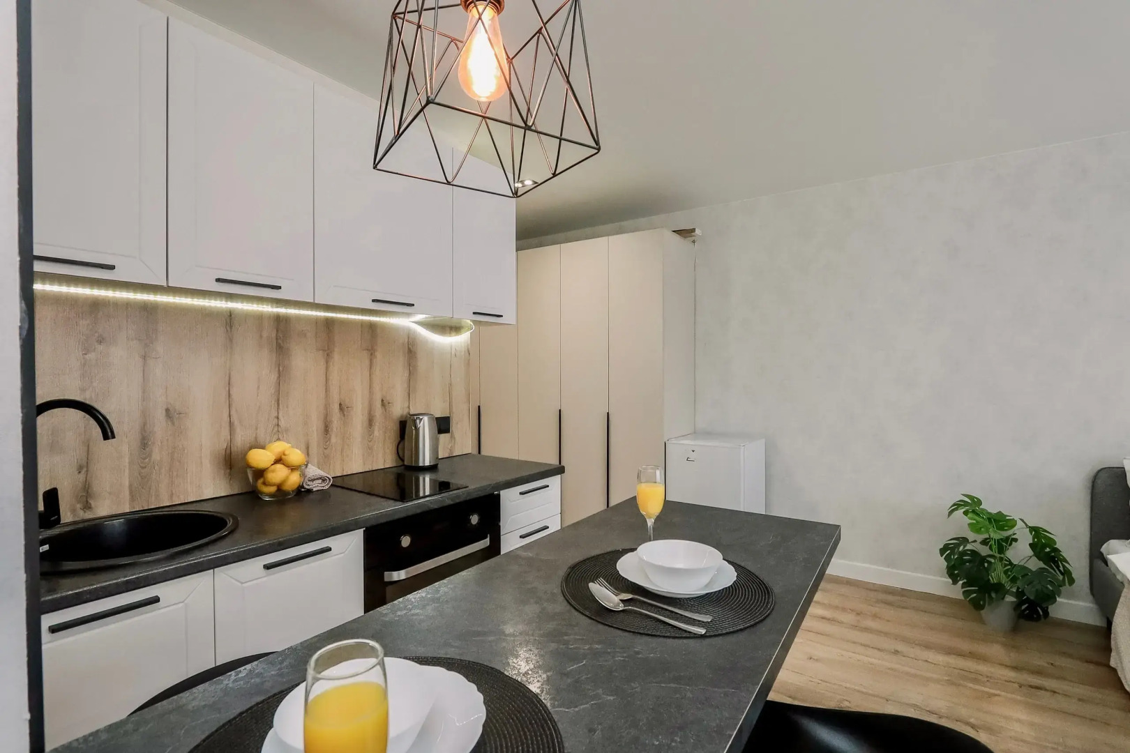 Апартаменты Privi House в ЖК Ёлки