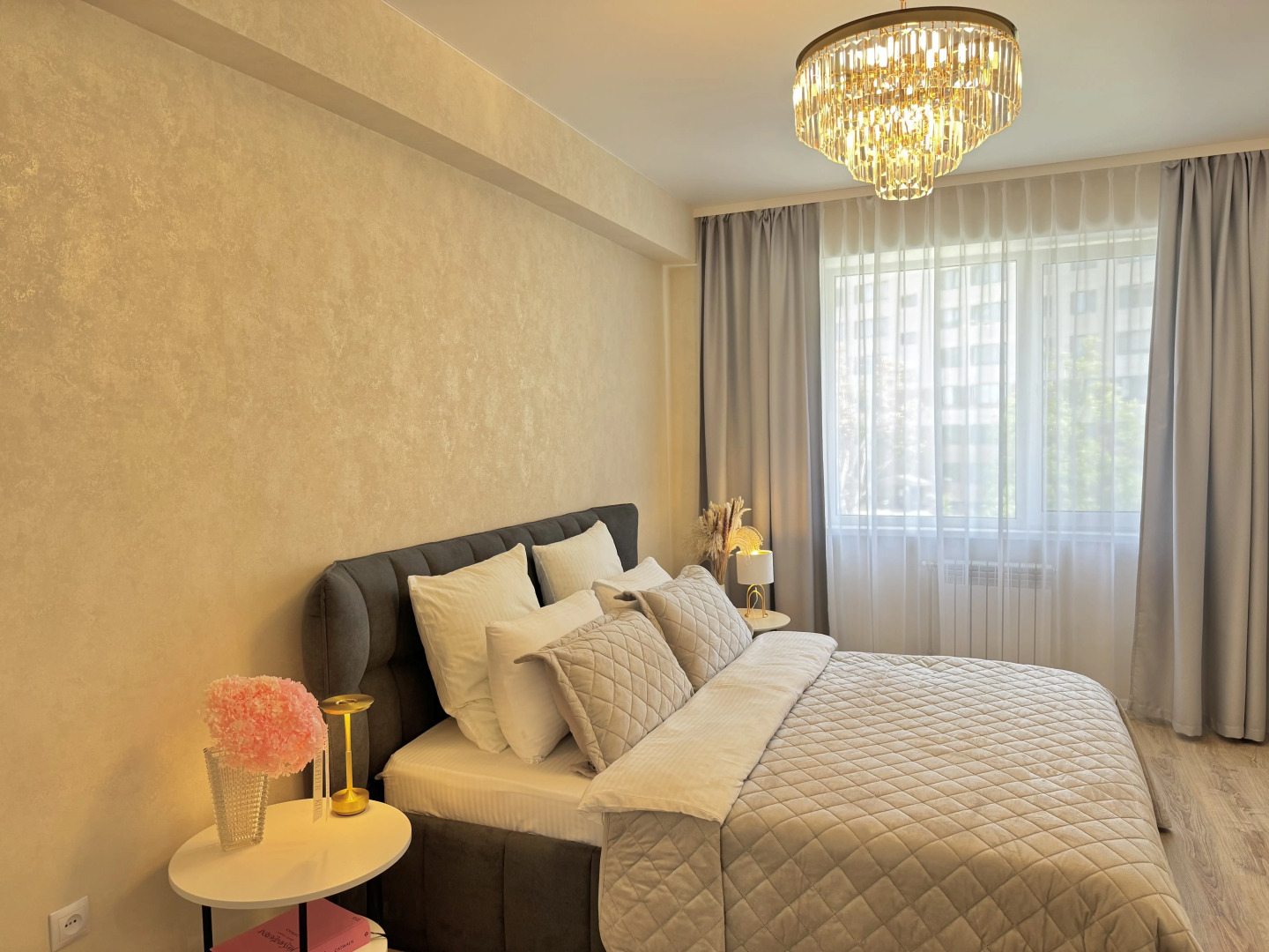 Квартира Новая Евродвушка недалеко от Аэропорта