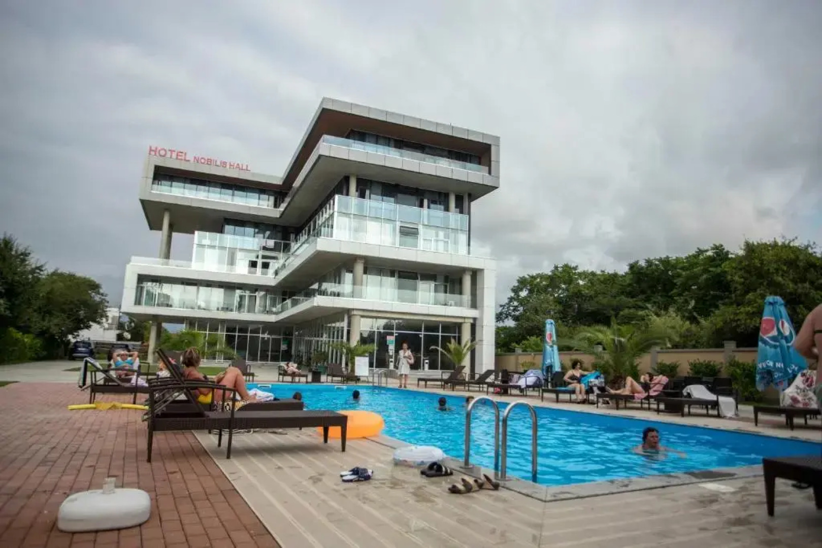 Отель Nobilis Hall