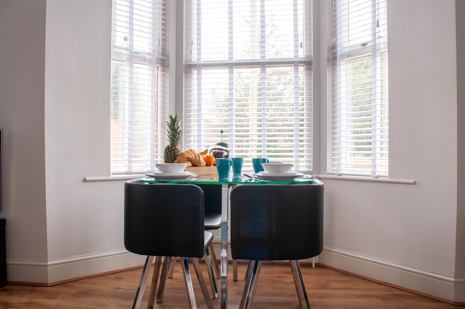 Квартира  Bedford Rd Apartment| Ideal for Hospital & Town Cn