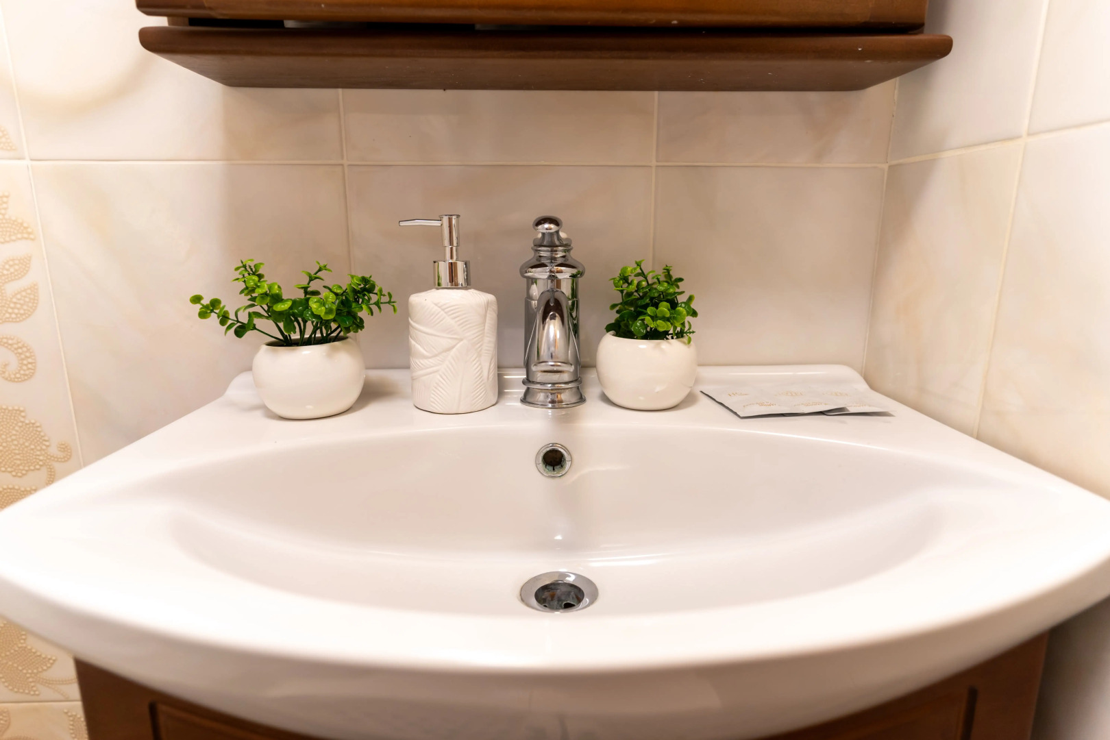 Апартаменты Трёхкомнатные с джакузи на Антона Валека 12