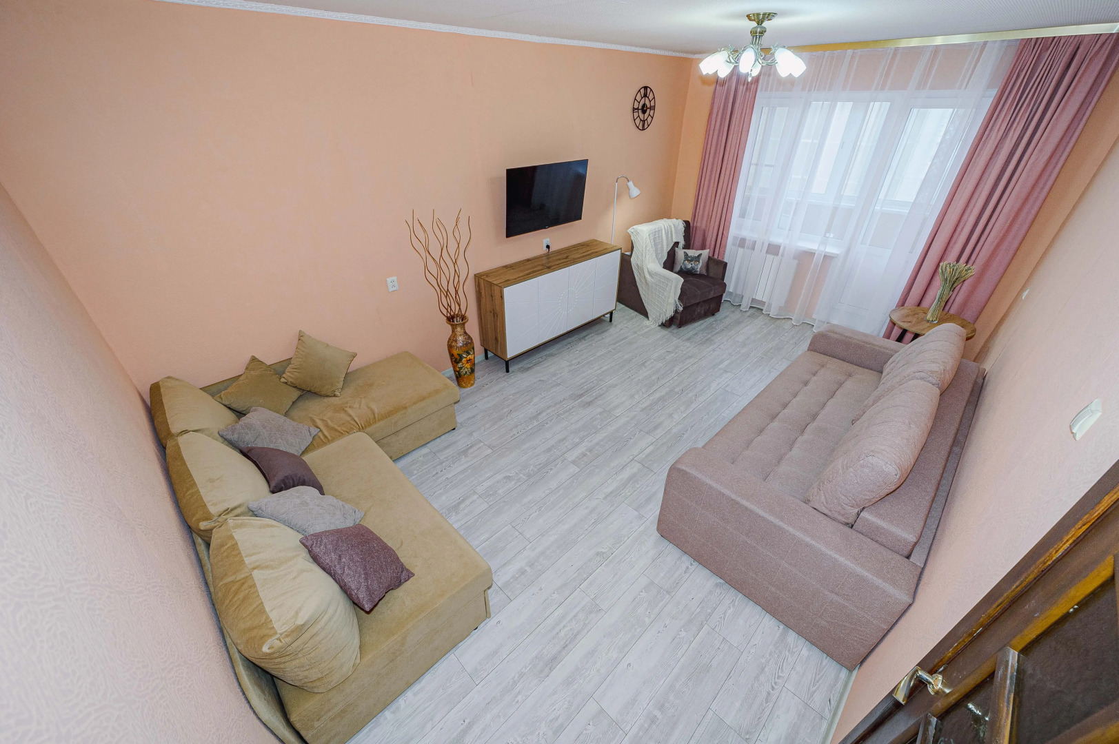 Апартаменты Абриго  Репина 88