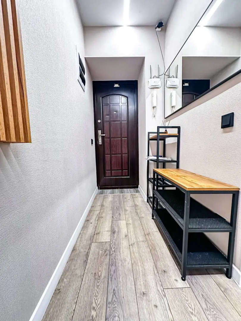 Квартира двухкомнатная в Кировске на Ленина 22 сеть Как дома