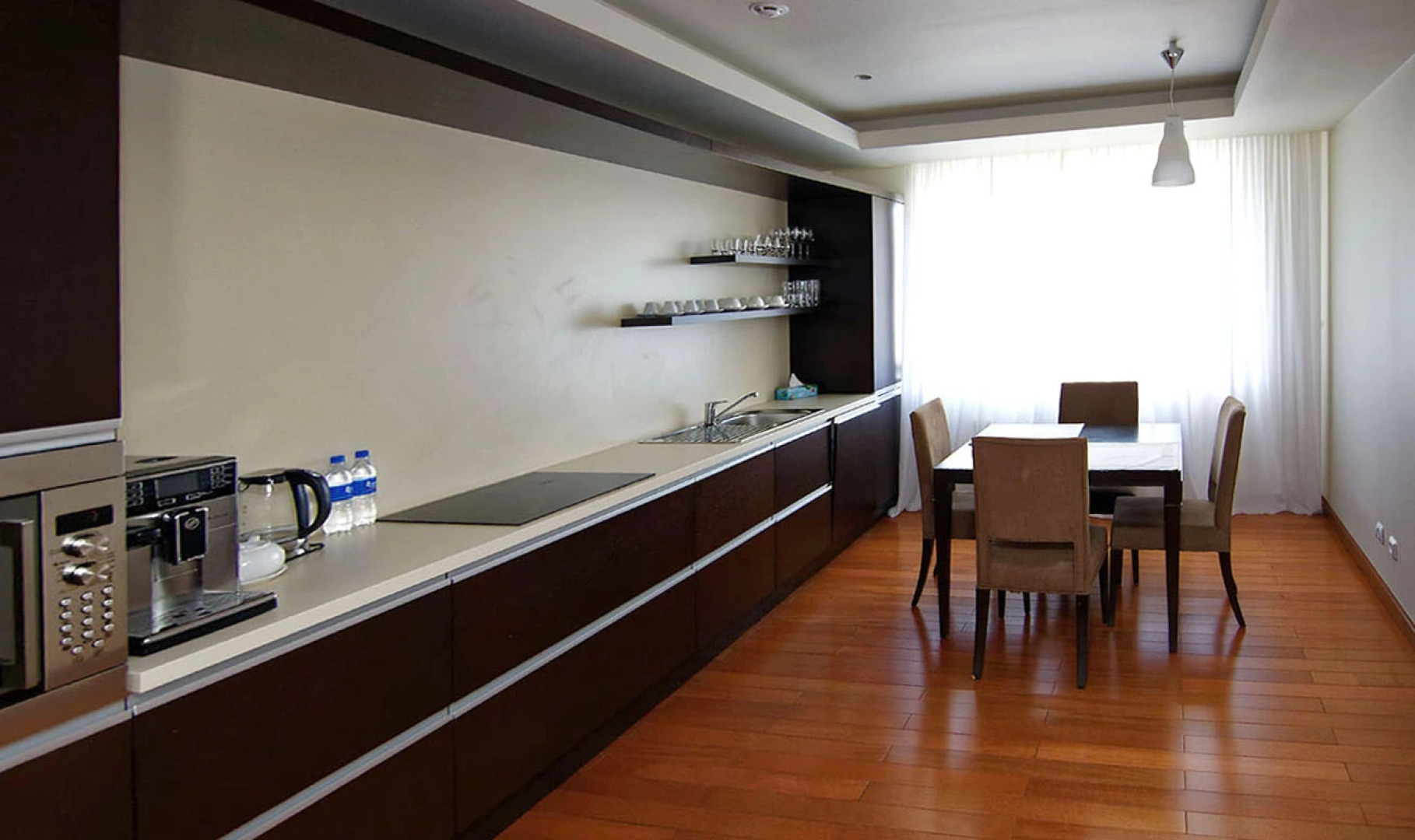 Hotel Paris Gostinichnogo Kompleksa Dvfu