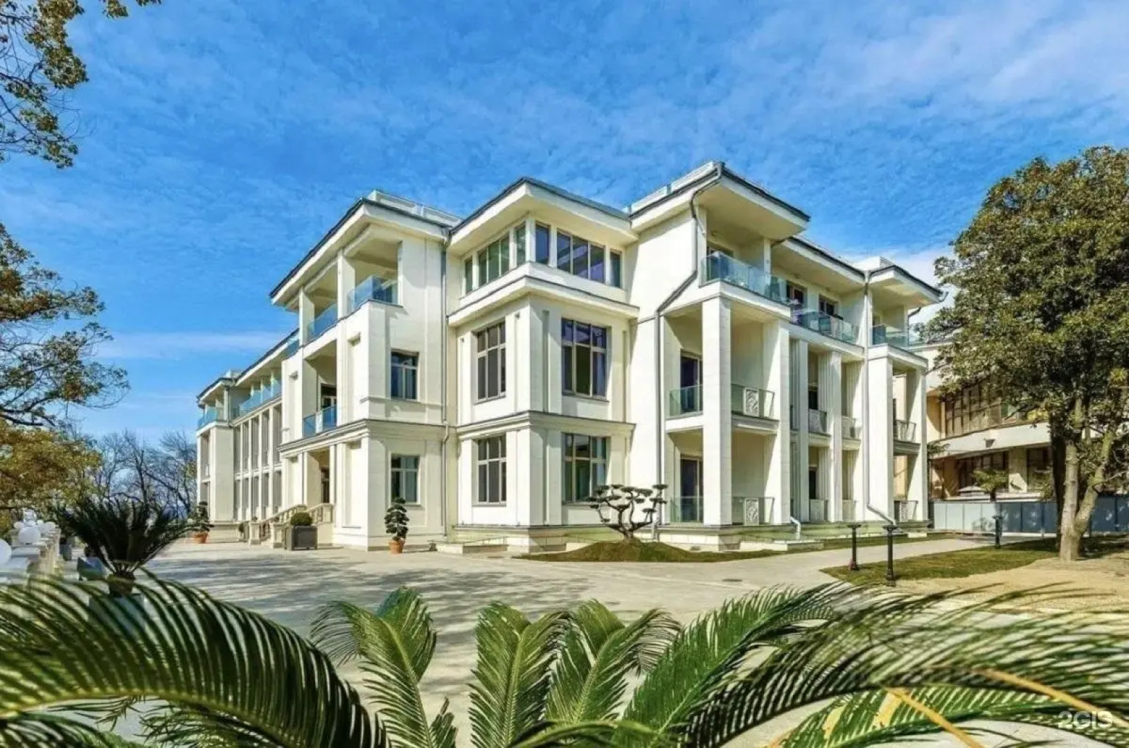 Комплекс апартаментов Grand Royal Residences