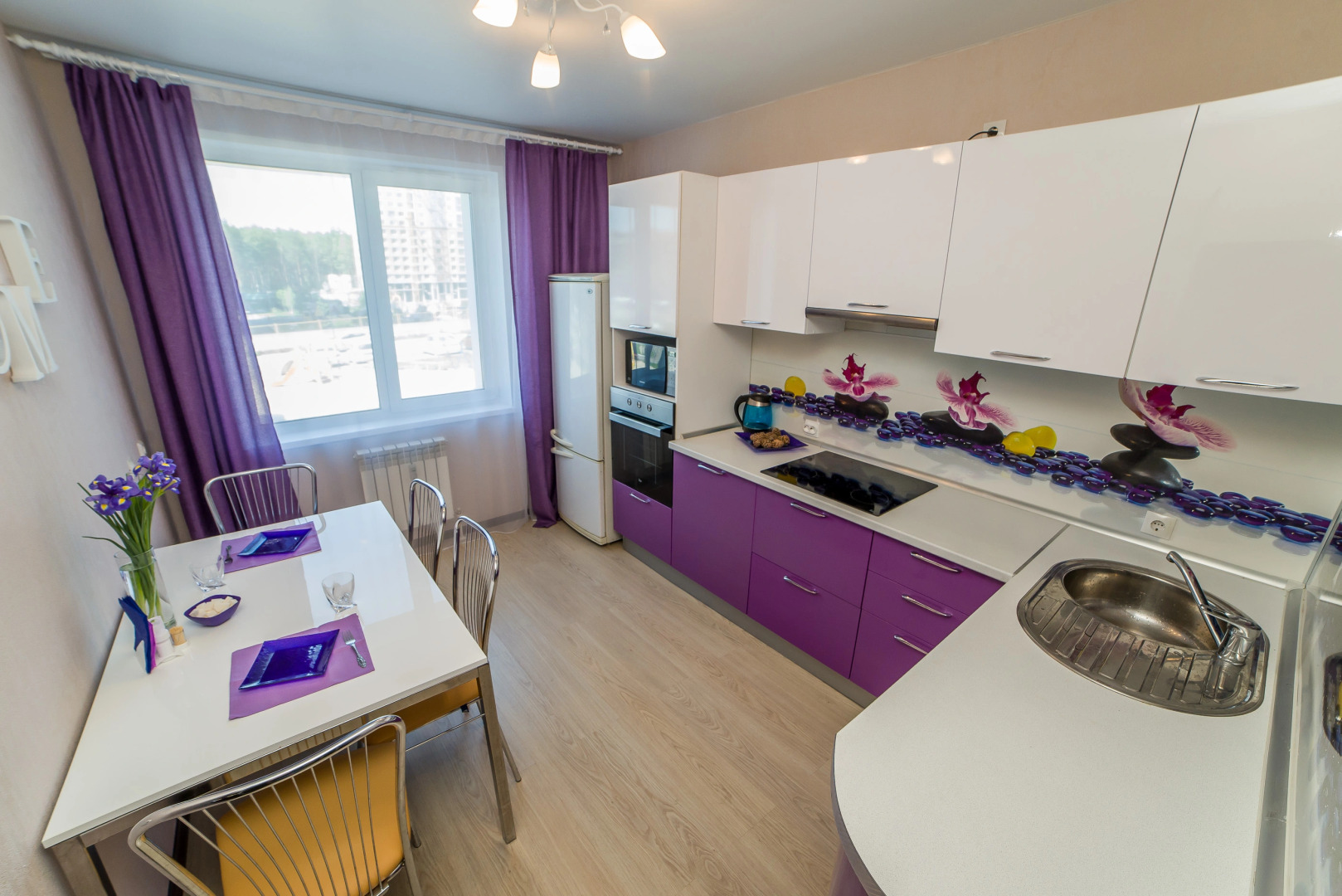 Апартаменты на Чкалова 242