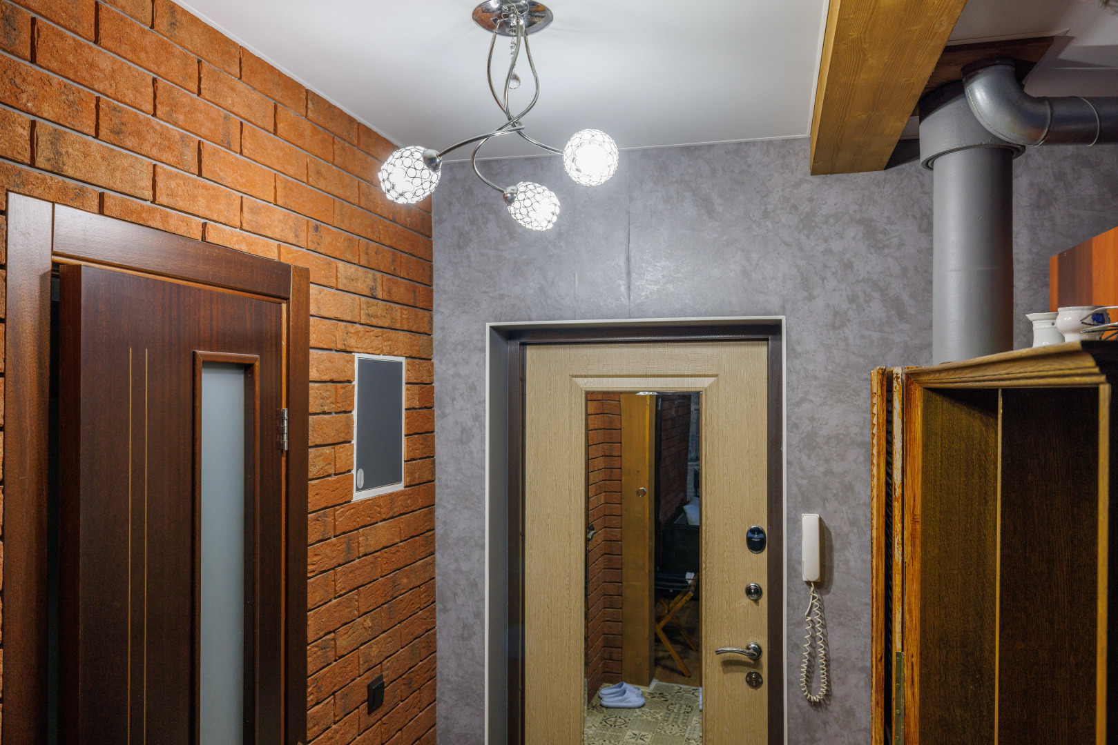 Апартаменты Черняховского 5