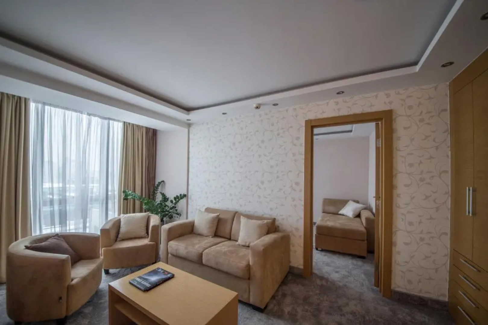 Отель Putnik Inn Belgrade