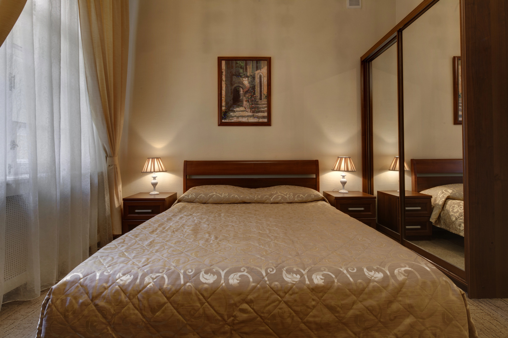 Меблированные комнаты  Соната у Эрмитажа