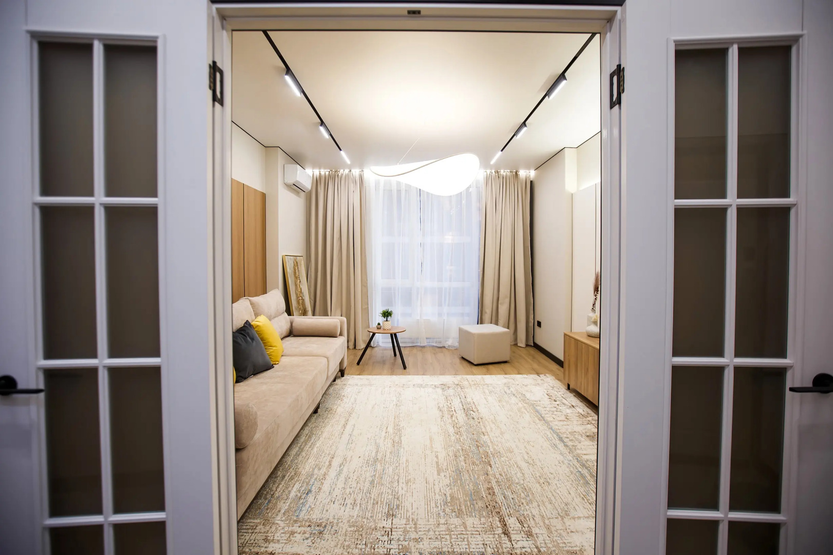 Апартаменты Абая 130/4/15