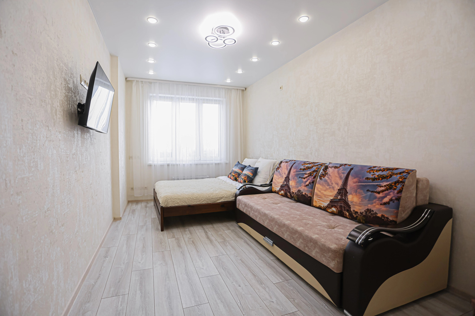 Апартаменты У нaс лучше, чeм дoма Sanset 2-Оранжерейная 2к1 кв 228