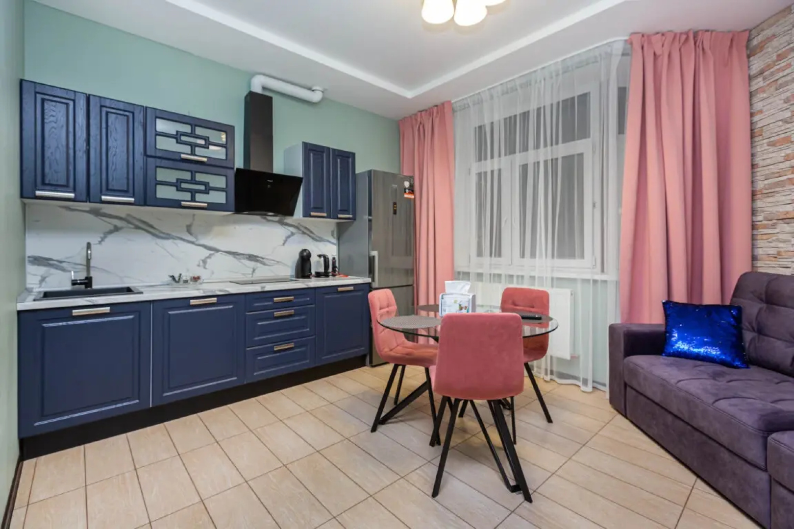 АПАРТАМЕНТЫ REHOME24 на 20 этаже