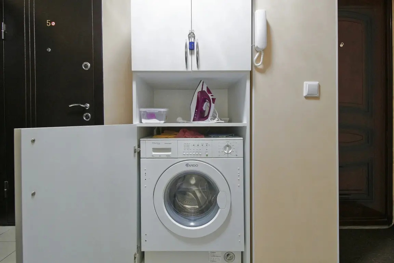 Апартаменты LovelyHome39 Студия 2 на Аллее Смелых