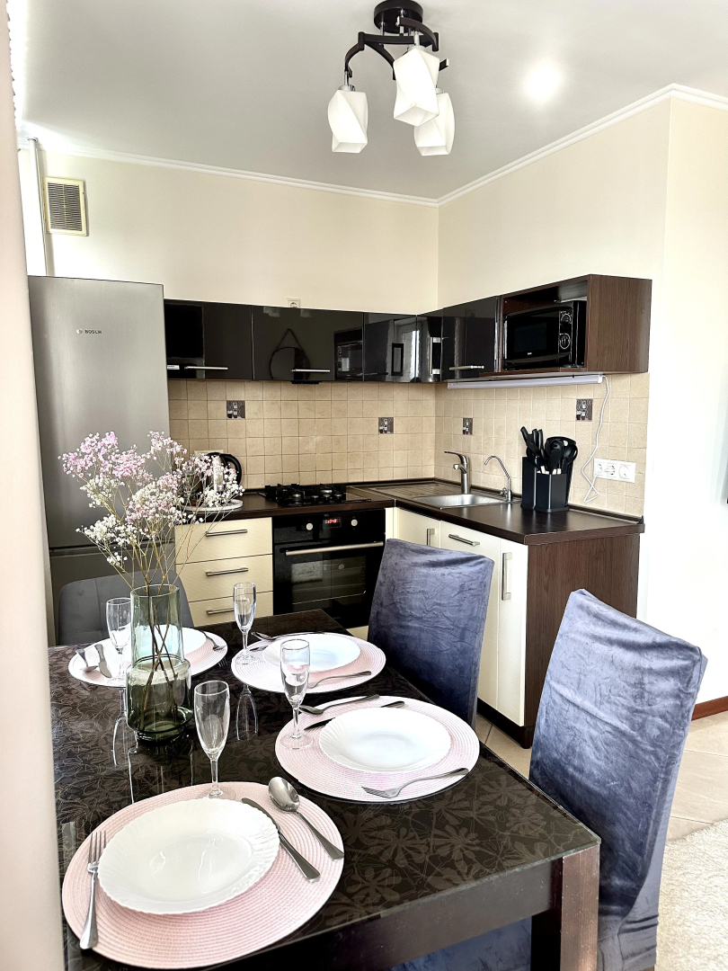 Апартаменты UraganApart с Шикарным Видом рядом с Парком Горького