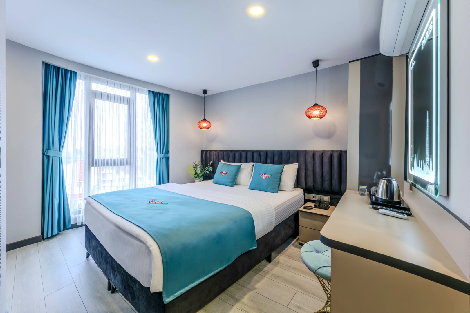 Отель Solin Airport Hotel