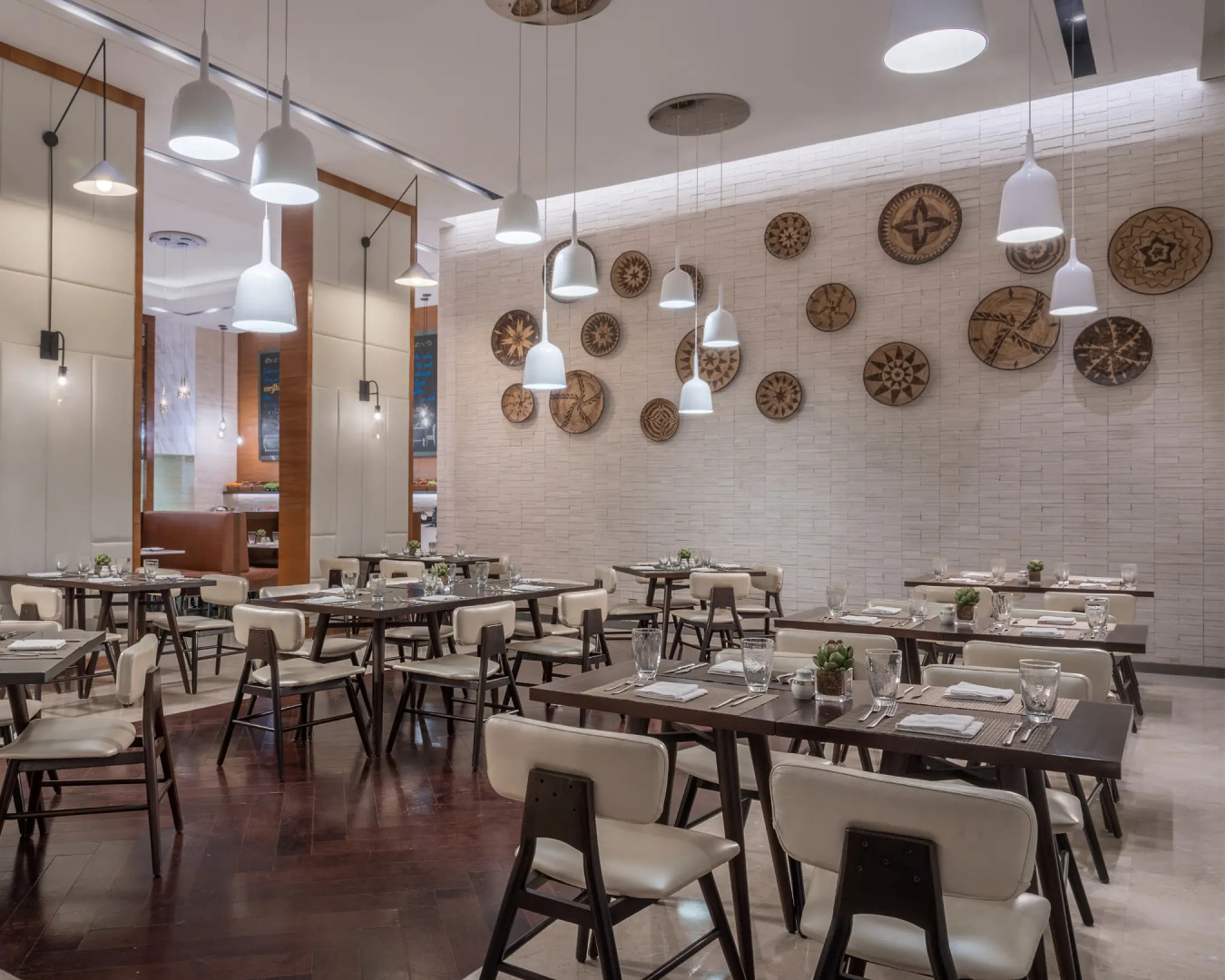 Отель Richmonde Hotel Iloilo