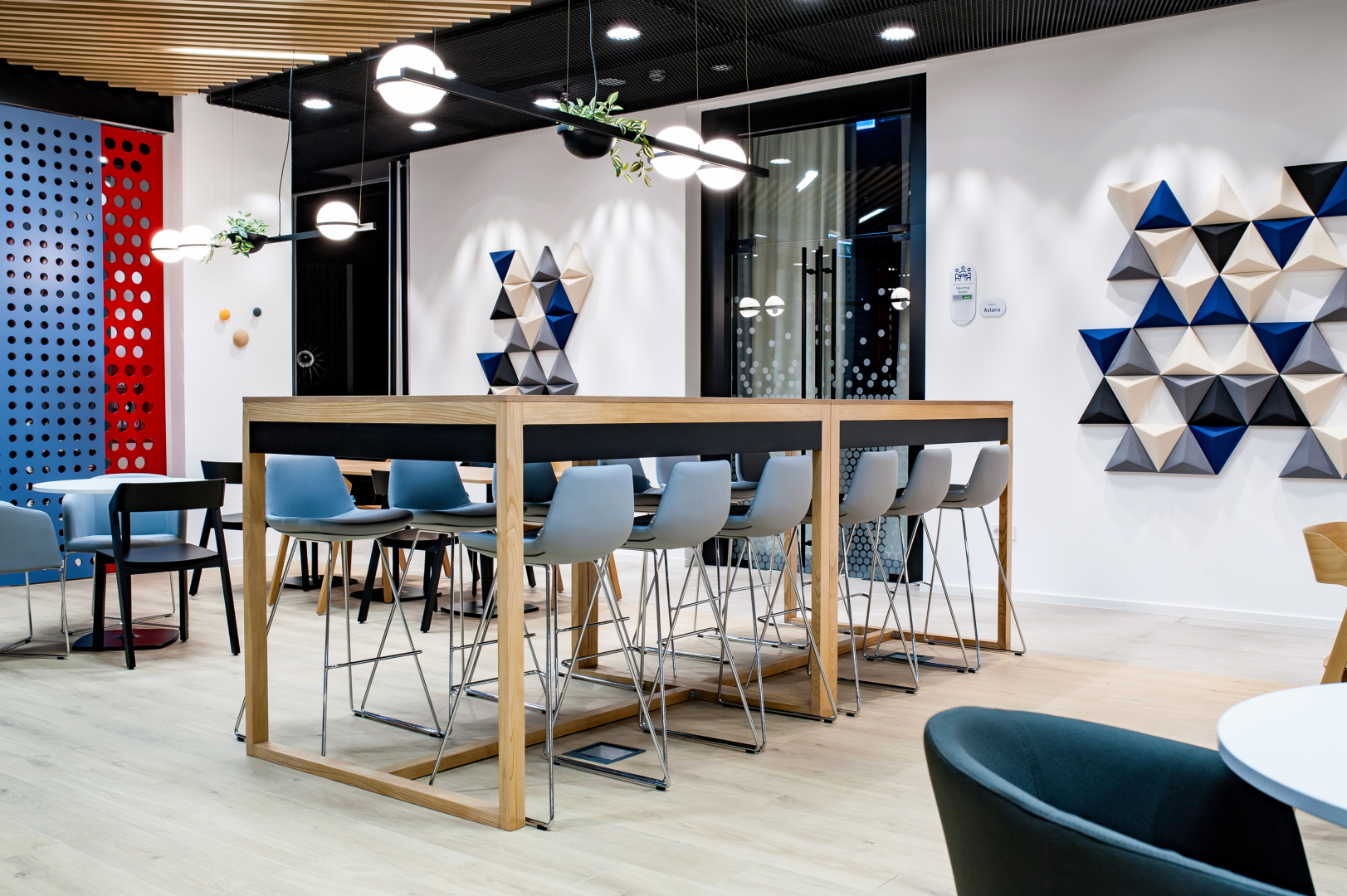 Отель Holiday Inn Express Avlabari