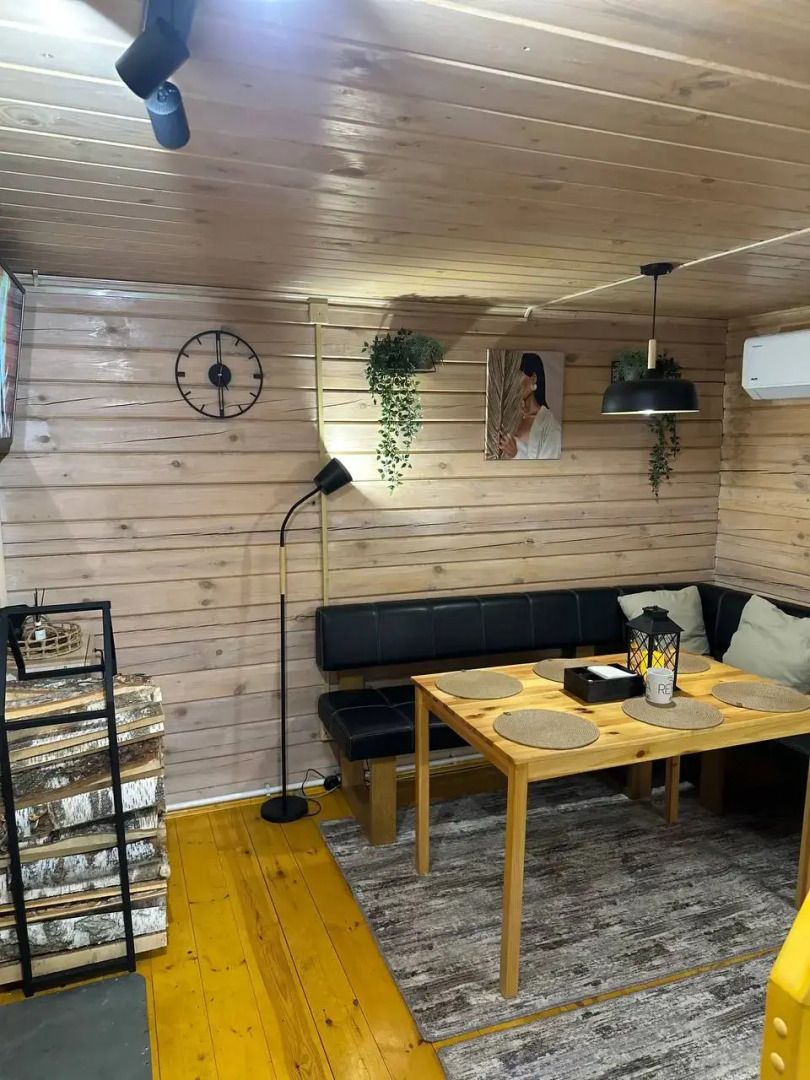 Частный дом Стильный Уютный с Чаном и Баней в Лесу прямо на Берегу Реки