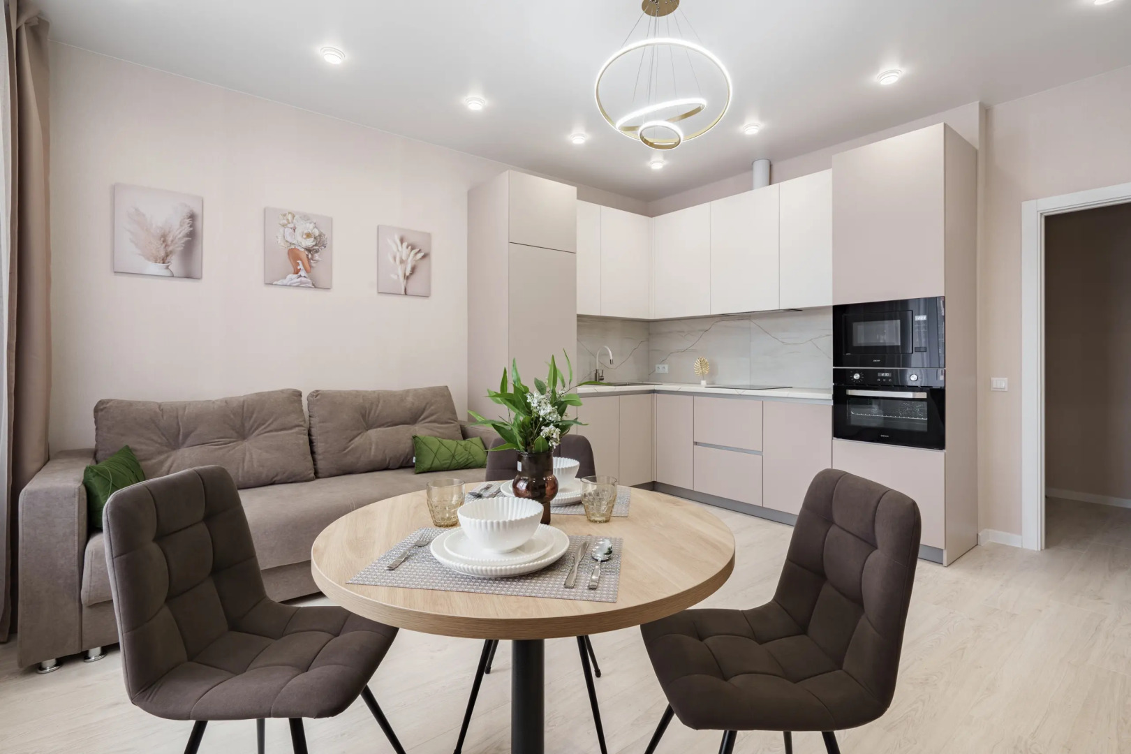 Квартира KRASROOM в ЖК Южный Берег