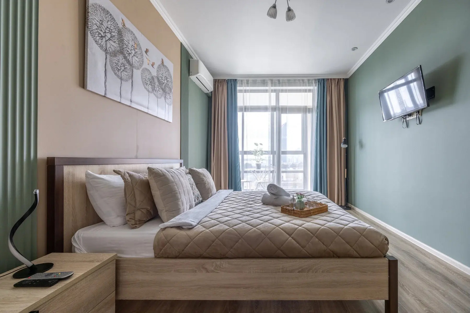 Апартаменты Алис Designer Interiors