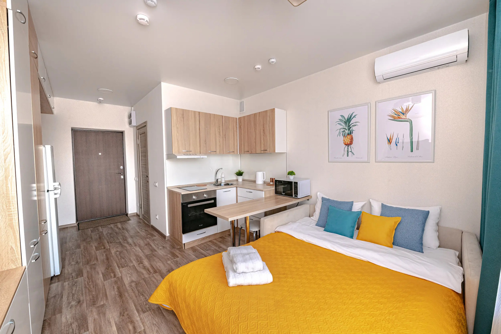 Апартаменты TopHouse на Можжевеловой 18, 10 этаж