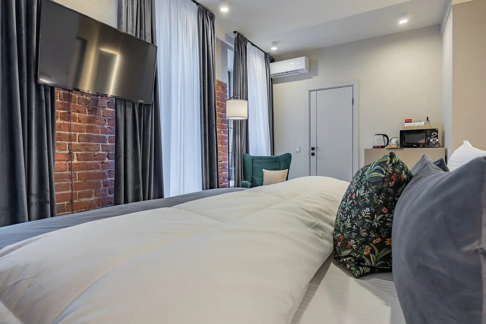 Апартаменты Стильные Bugrov на Ошарской