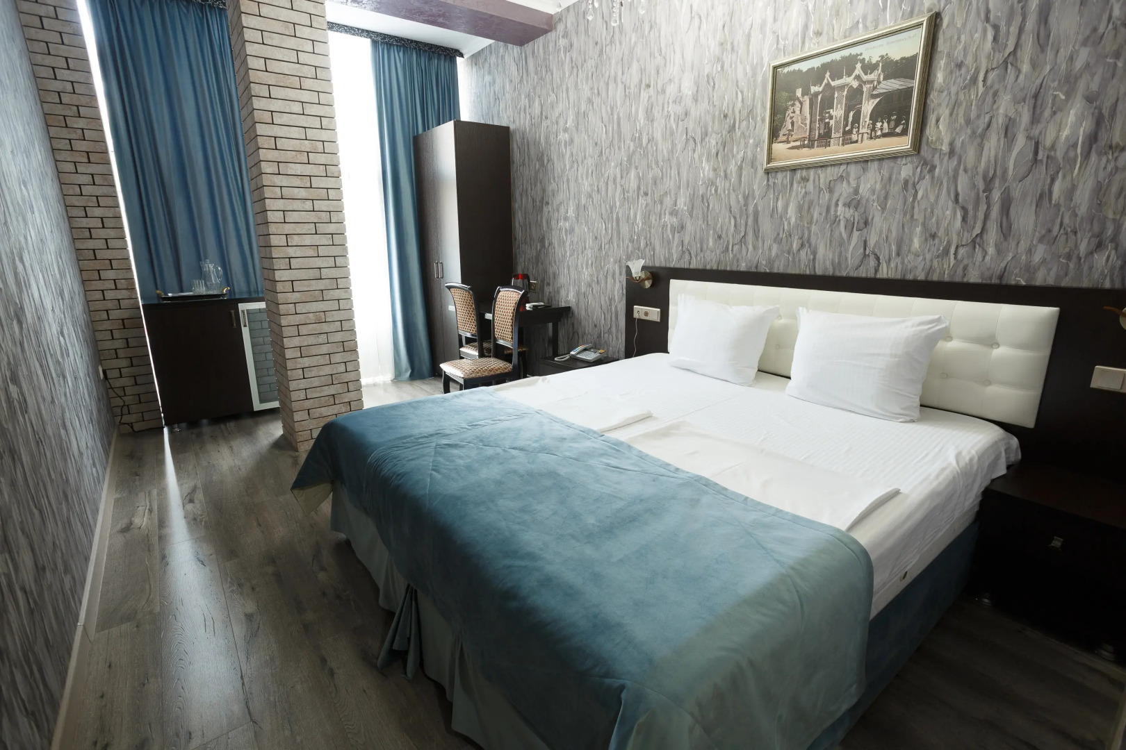 Отель Верона