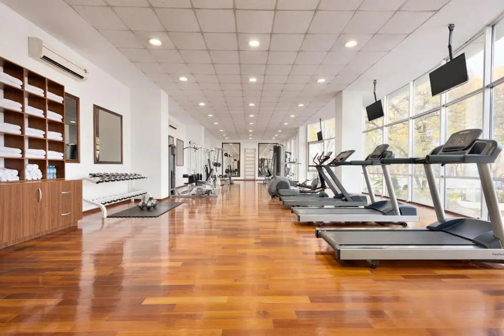Отель Wyndham Tashkent