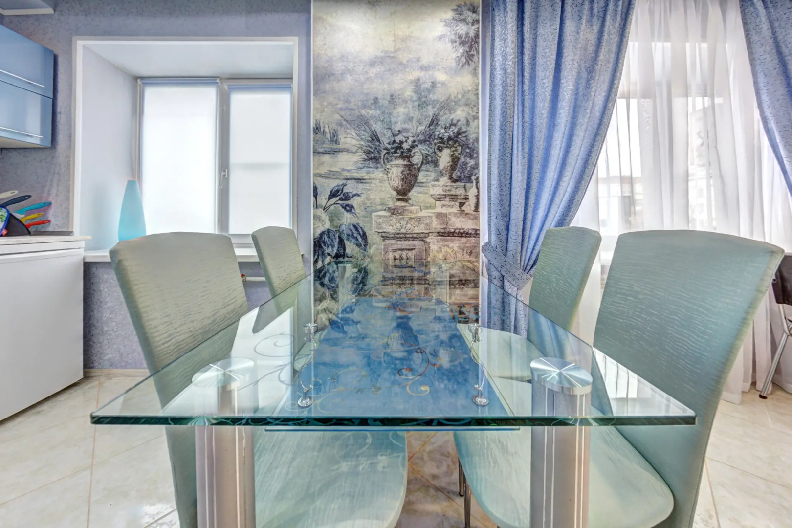 Апартаменты ИннХоум на Свободы 96