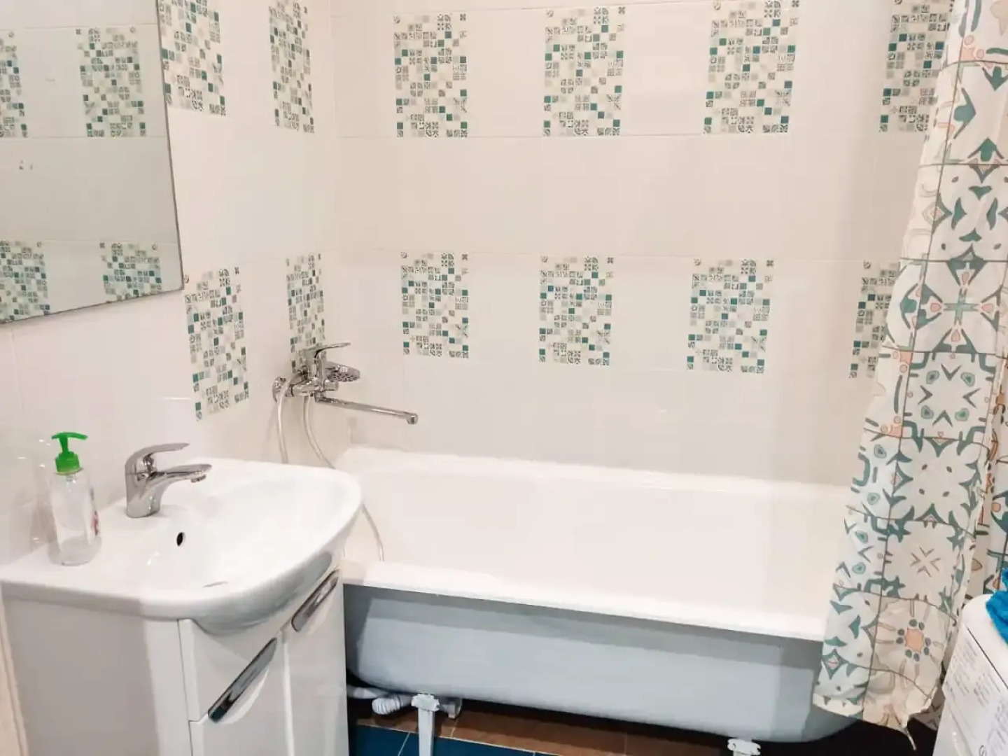 Апартаменты Квартира AlexHome РП Свердловский Молодежная