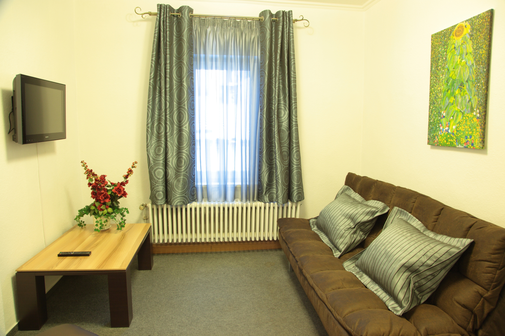 Отель Эрлангенский Дом