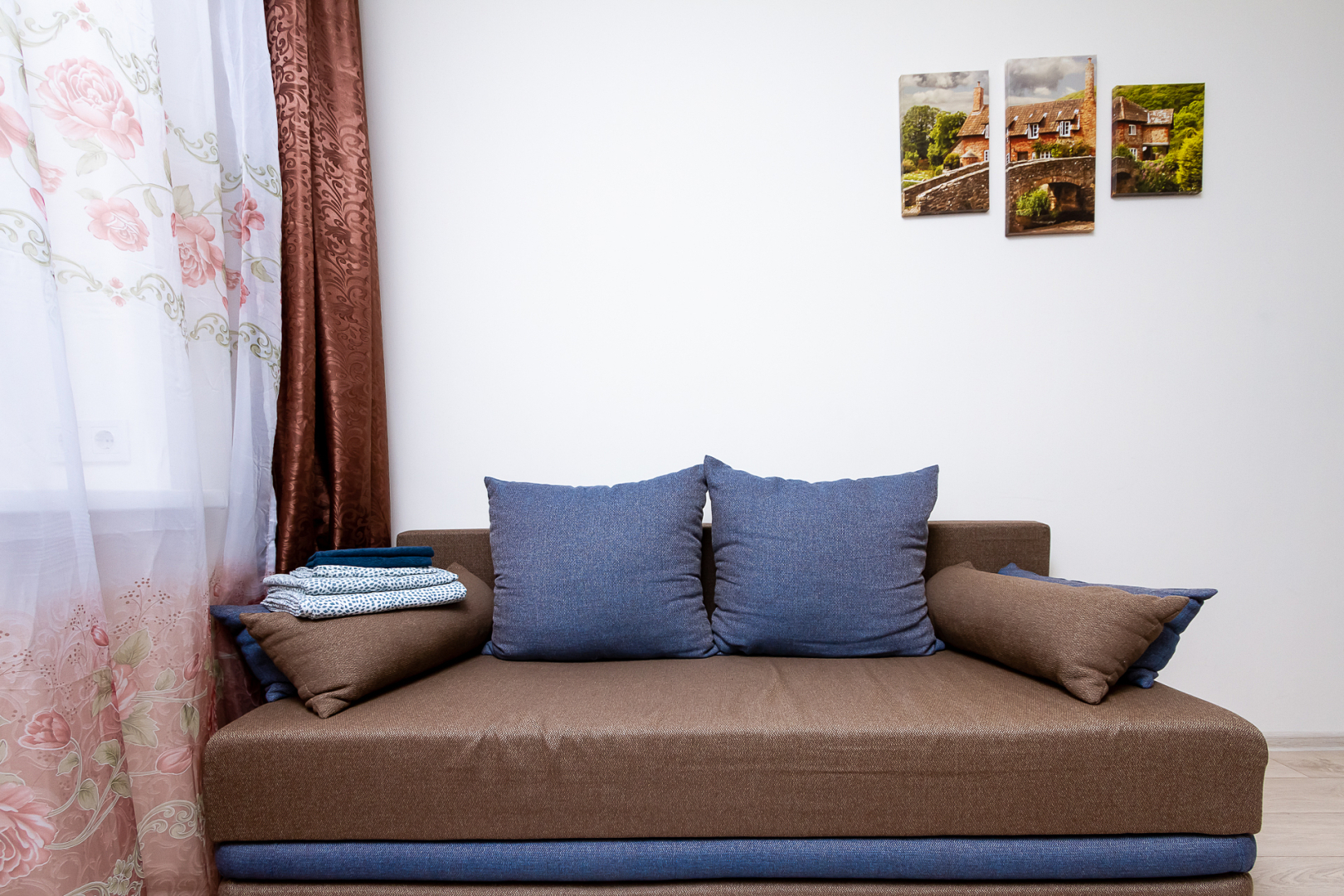 Апартаменты Студия у Метро Площадь Маркас